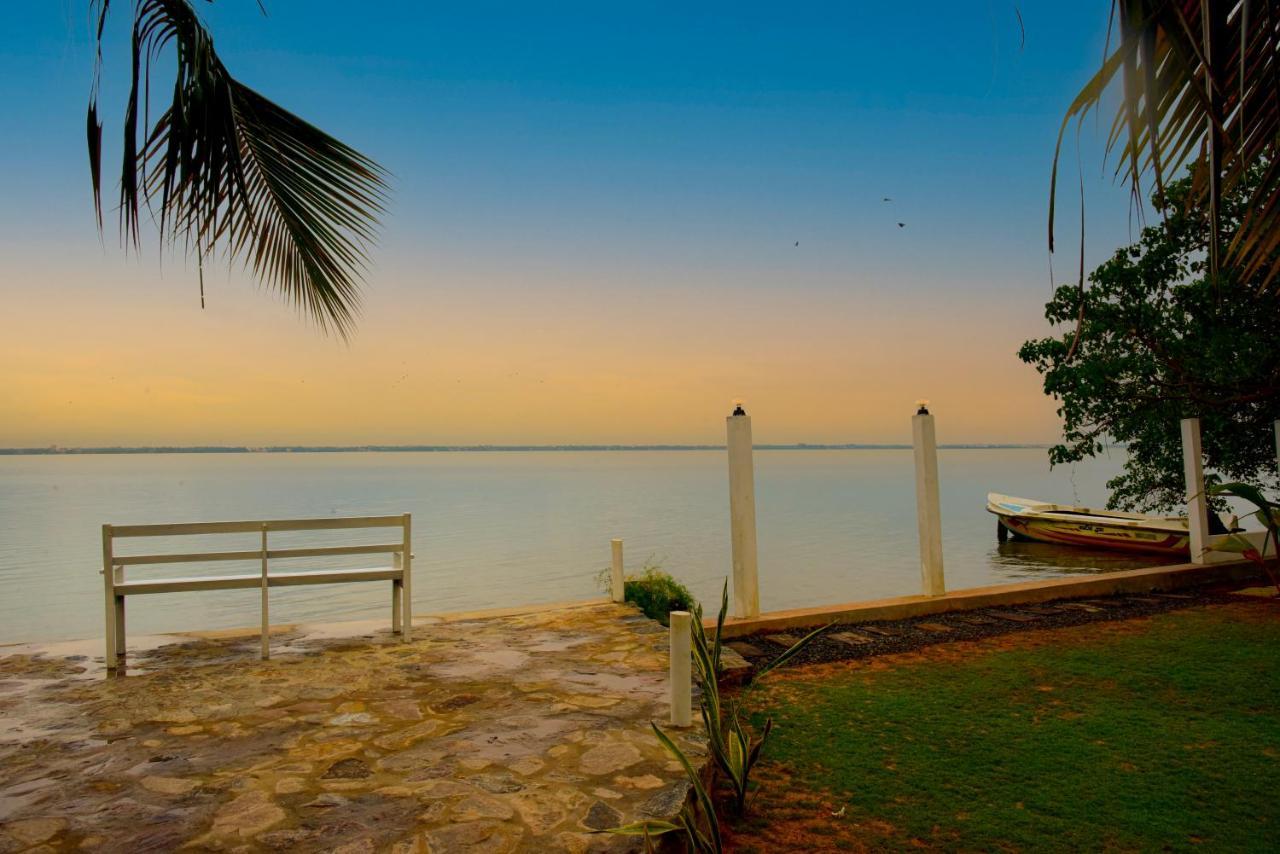 Hiru Lagoon Negombo Ngoại thất bức ảnh