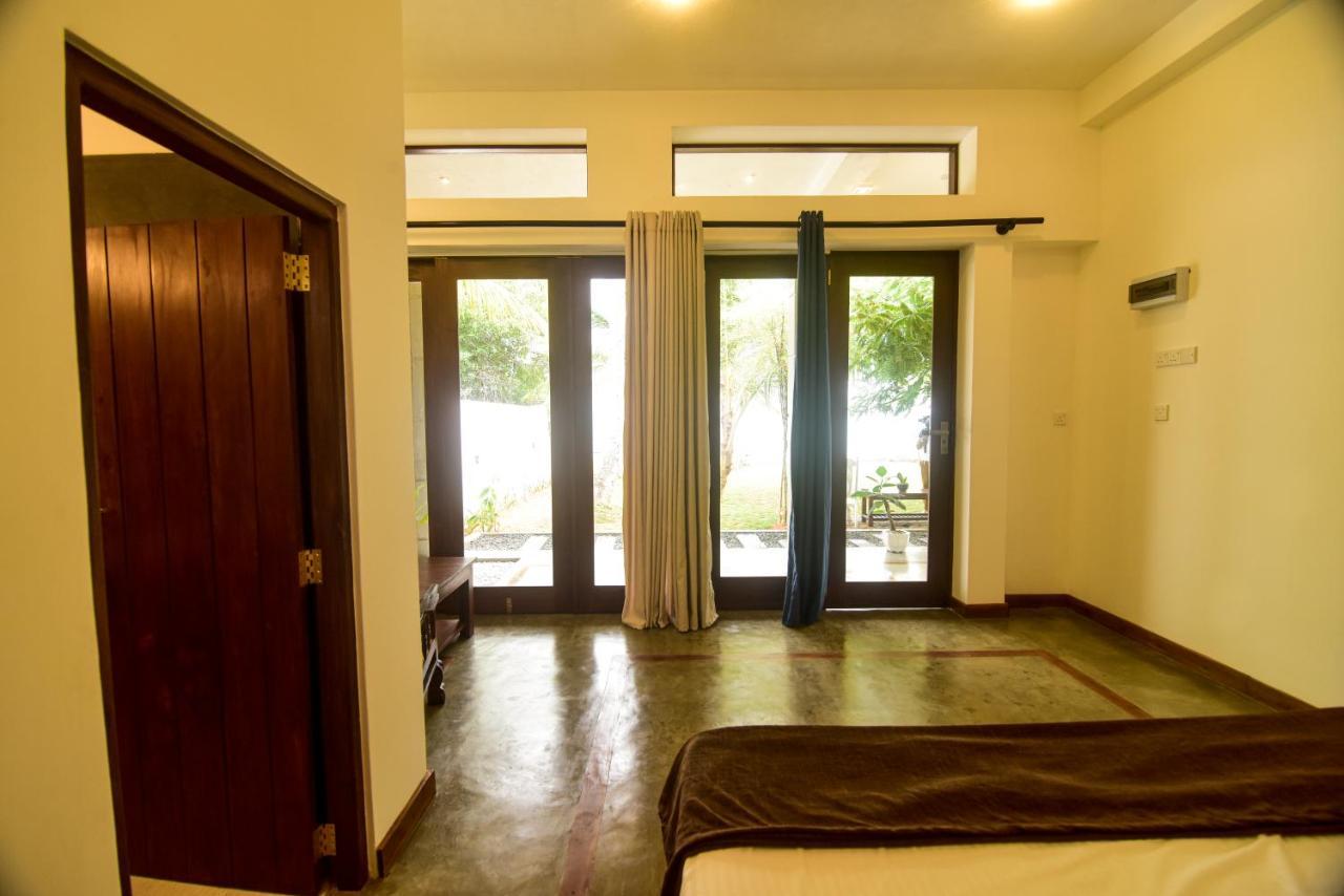 Hiru Lagoon Negombo Ngoại thất bức ảnh